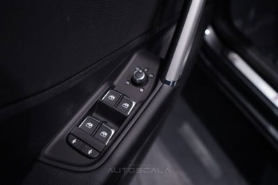 Audi Q2 Q2 30 TDI S tronic Identity Black (10)
