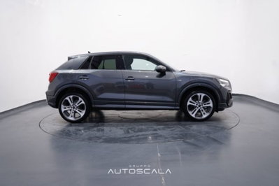 Audi Q2 Q2 30 TDI S tronic Identity Black (7)