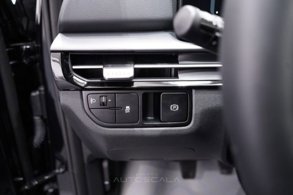 Kia Sportage 1.6 CRDi MHEV Style (12)