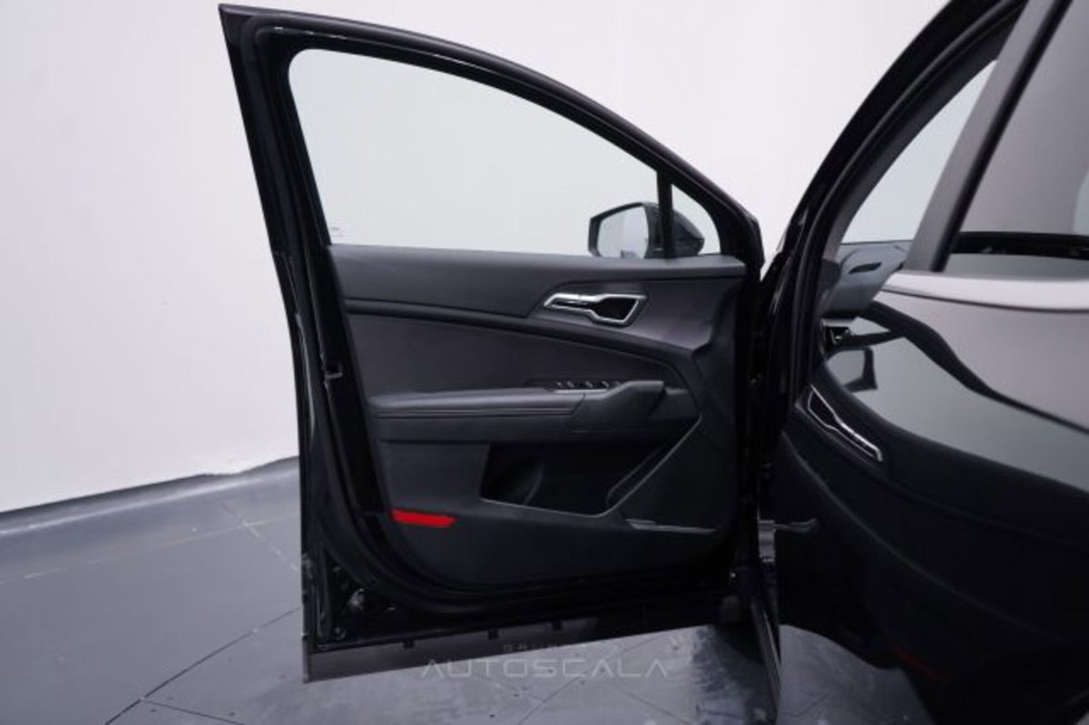 Kia Sportage 1.6 CRDi MHEV Style (9)