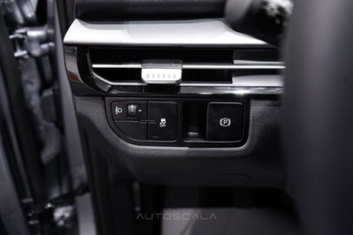 Kia Sportage 1.6 CRDi MHEV Style (12)