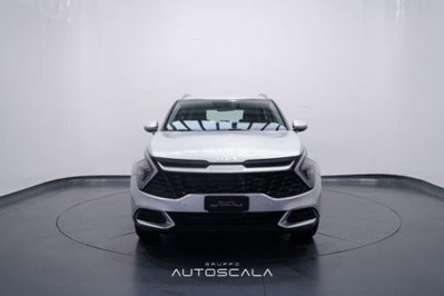Kia Sportage 1.6 crdi mhev Business dct (2)