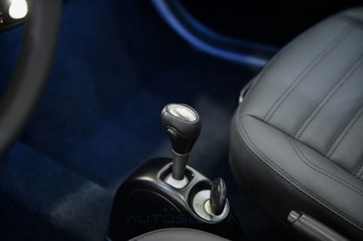 smart Fortwo 1000 45 kW MHD coupé pure (13)