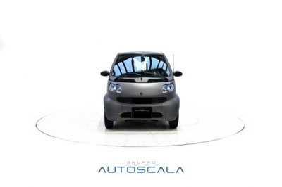 smart Fortwo 1000 45 kW MHD coupé pure (2)