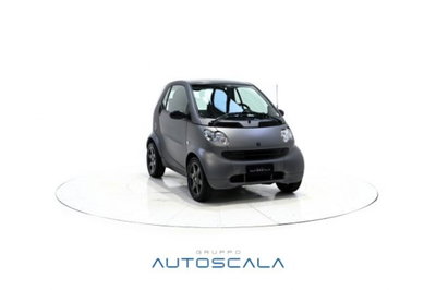 smart Fortwo 1000 45 kW MHD coupé pure (8)