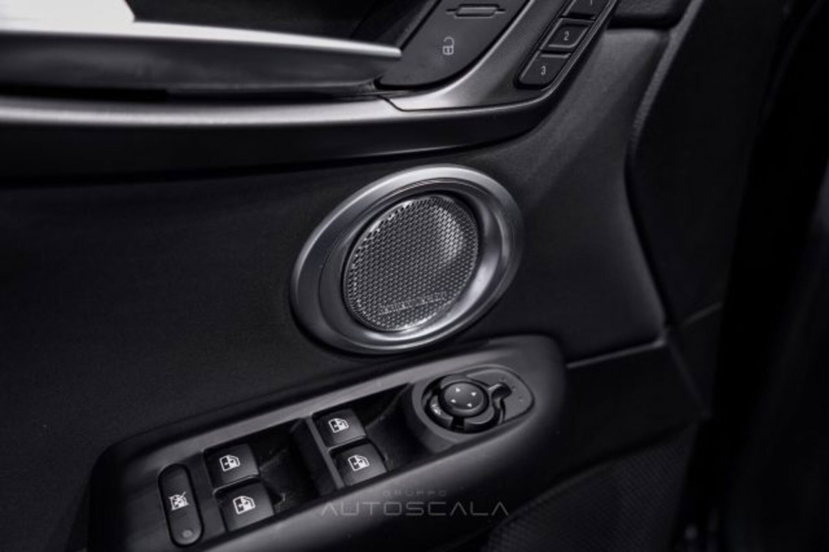 Alfa Romeo Tonale 1.6 Ti 130cv tct6 (12)