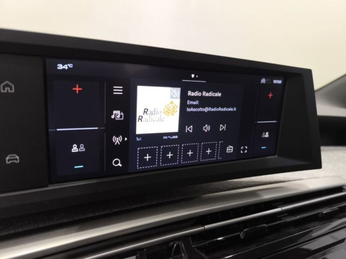 Peugeot 5008 1.2 hybrid 48V Allure Pack 136cv e-dcs 6 (13)