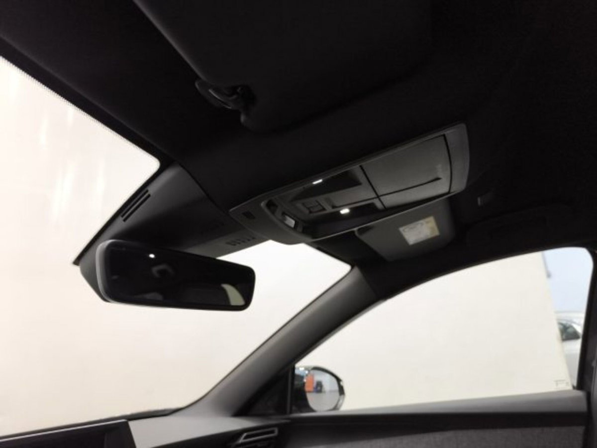 Peugeot 5008 1.2 hybrid 48V Allure Pack 136cv e-dcs 6 (14)