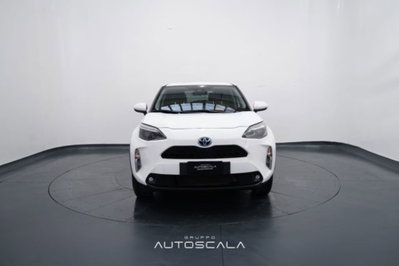 Toyota Yaris Cross 1.5h GR Sport Black Sky fwd 116cv e-cvt (2)