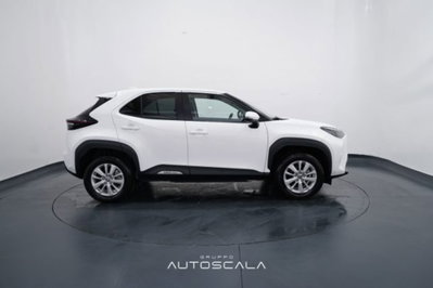 Toyota Yaris Cross 1.5h GR Sport Black Sky fwd 116cv e-cvt (7)