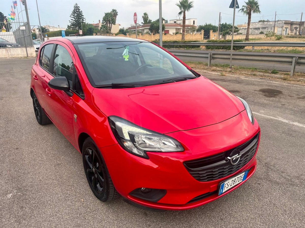 Opel Corsa 1.4 90CV GPL Tech 5 porte Black Edition (3)