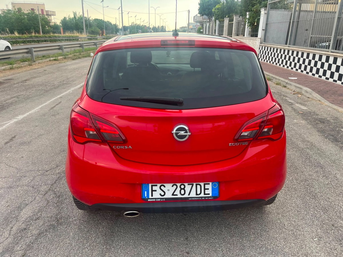 Opel Corsa 1.4 90CV GPL Tech 5 porte Black Edition (6)