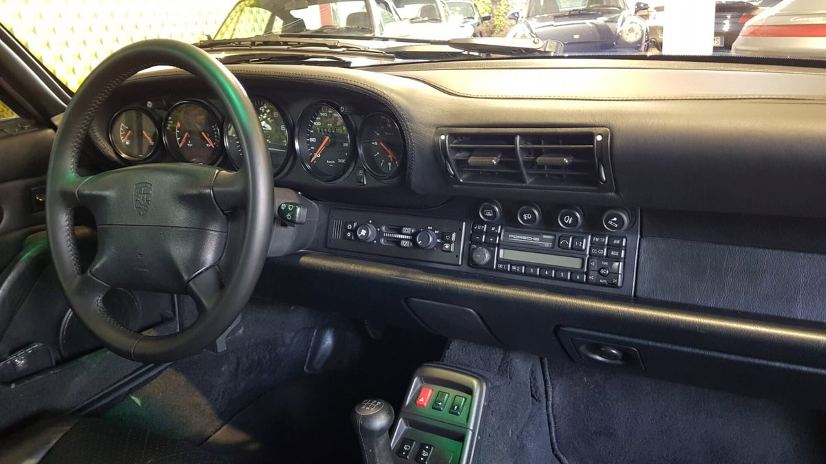 Porsche 911 Coupé Carrera cat (10)