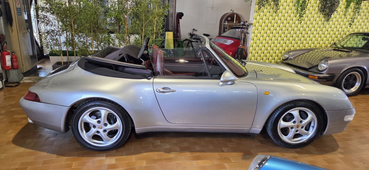 Porsche 911 Cabrio Carrera cat (2)