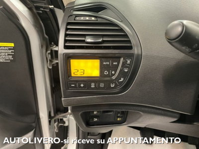 Citroen C4 Picasso 1.6 HDi 110 FAP Attraction (16)