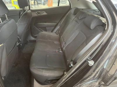 Kia Sportage 1.6 crdi mhev Business dct (15)