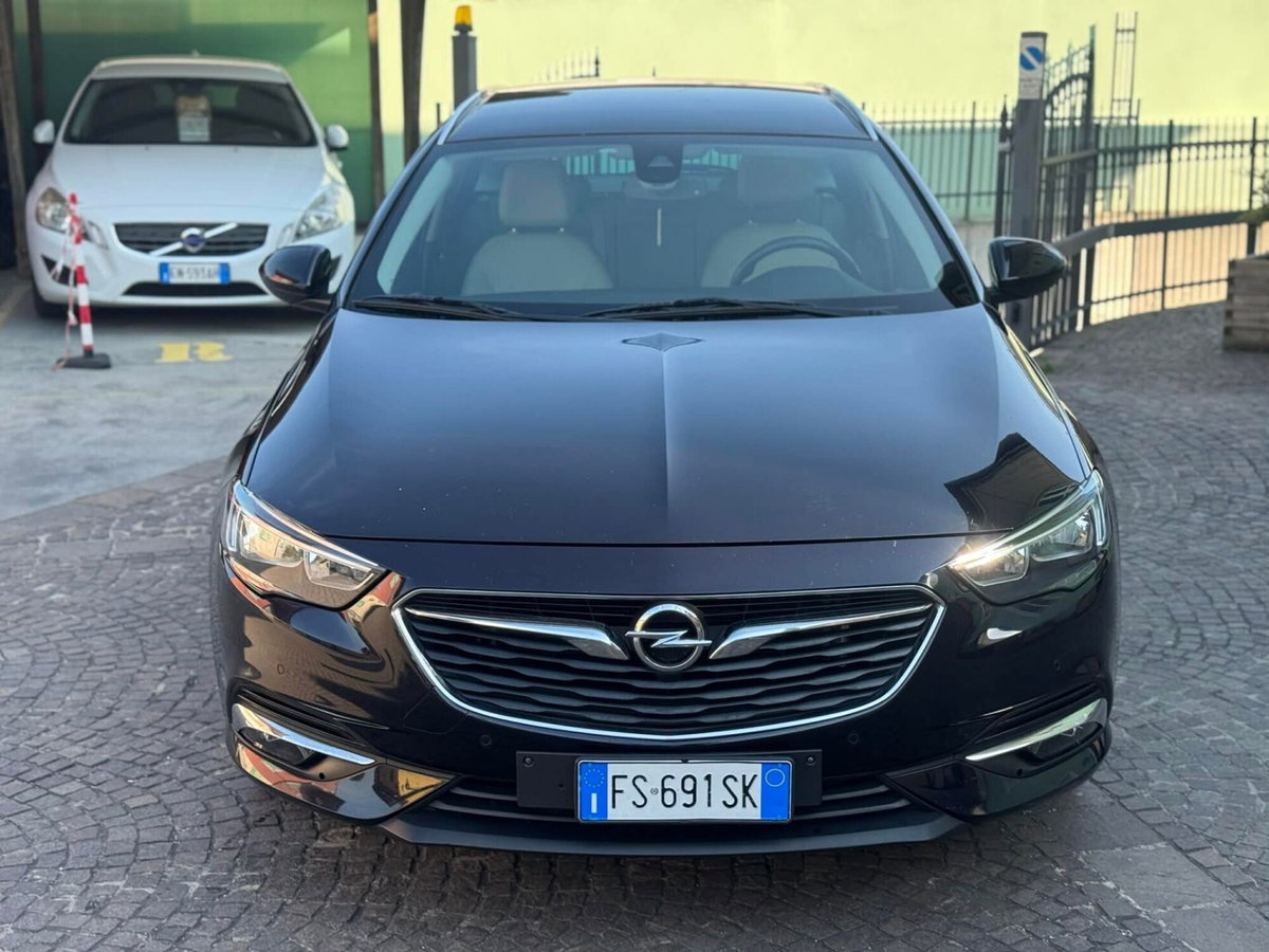Opel Insignia Station Wagon 2.0 CDTI S&S aut. Sports Innovation (2)