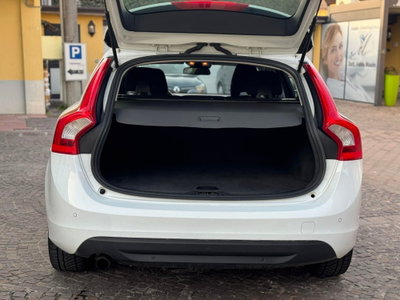 Volvo V60 D3 Geartronic Kinetic (17)
