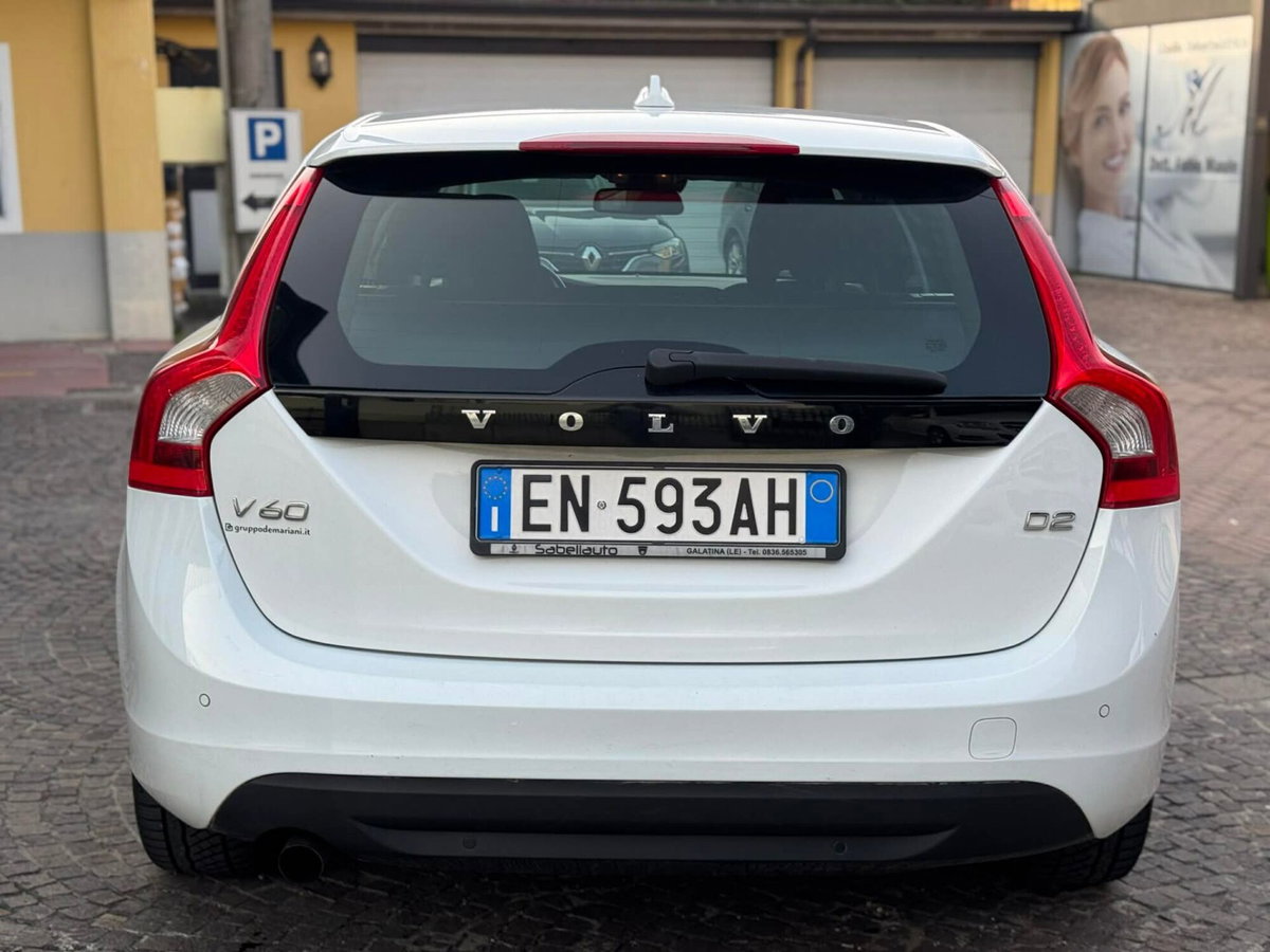 Volvo V60 D3 Geartronic Kinetic (5)