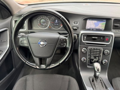 Volvo V60 D3 Geartronic Kinetic (11)