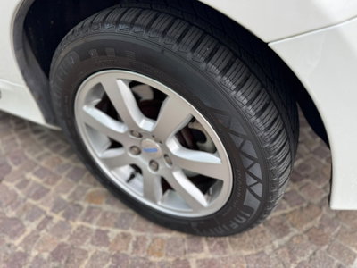 Volvo V60 D3 Geartronic Kinetic (16)