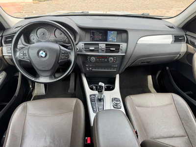 BMW X3 xDrive20d Futura (10)