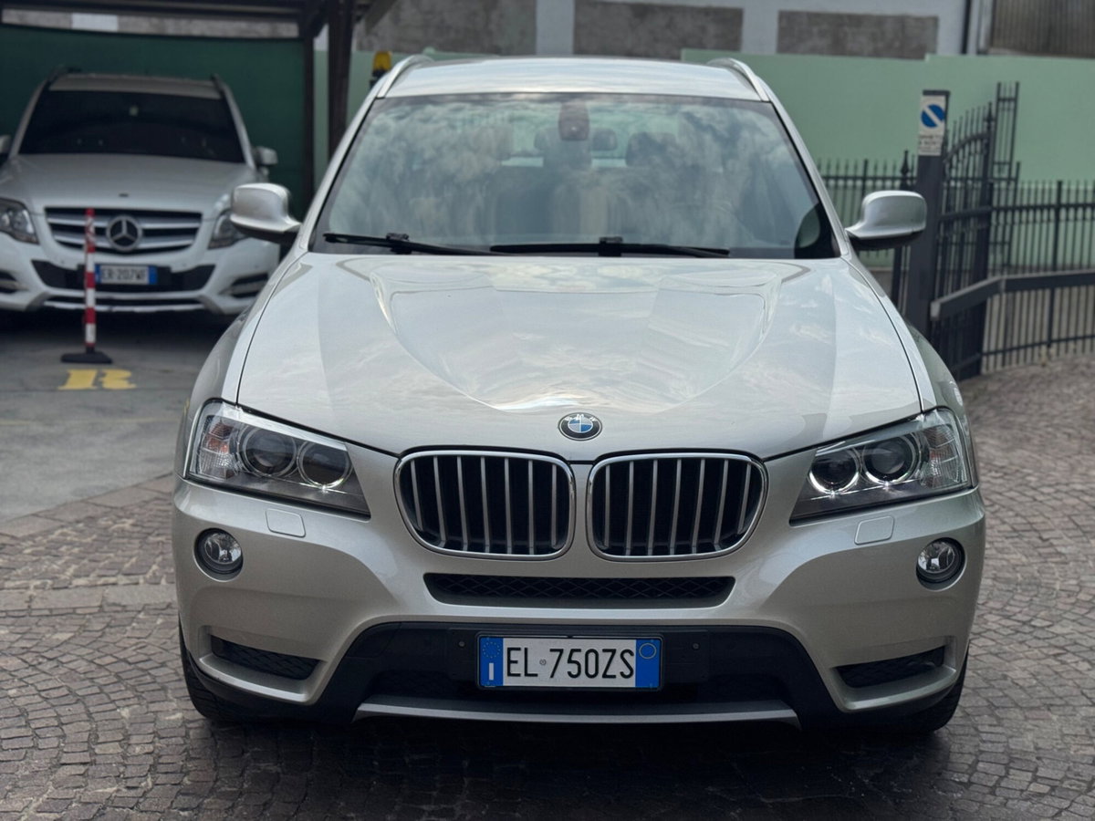 BMW X3 xDrive20d Futura (2)