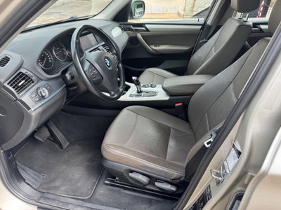 BMW X3 xDrive20d Futura (9)
