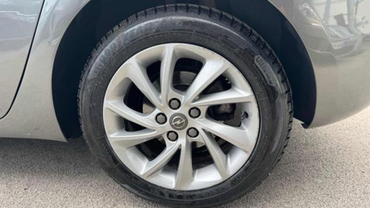 Opel Astra 1.5 CDTI 122 CV S&S AT9 5 porte Ultimate (20)