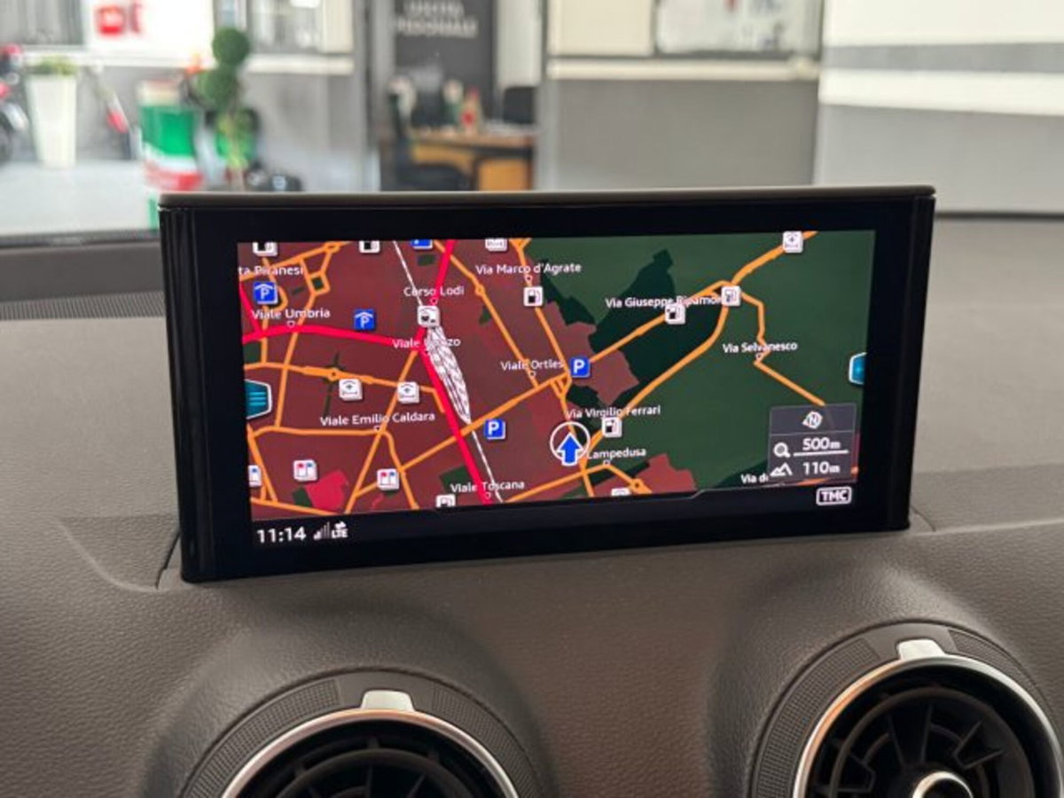 Audi Q2 Q2 30 TDI S tronic Business (17)