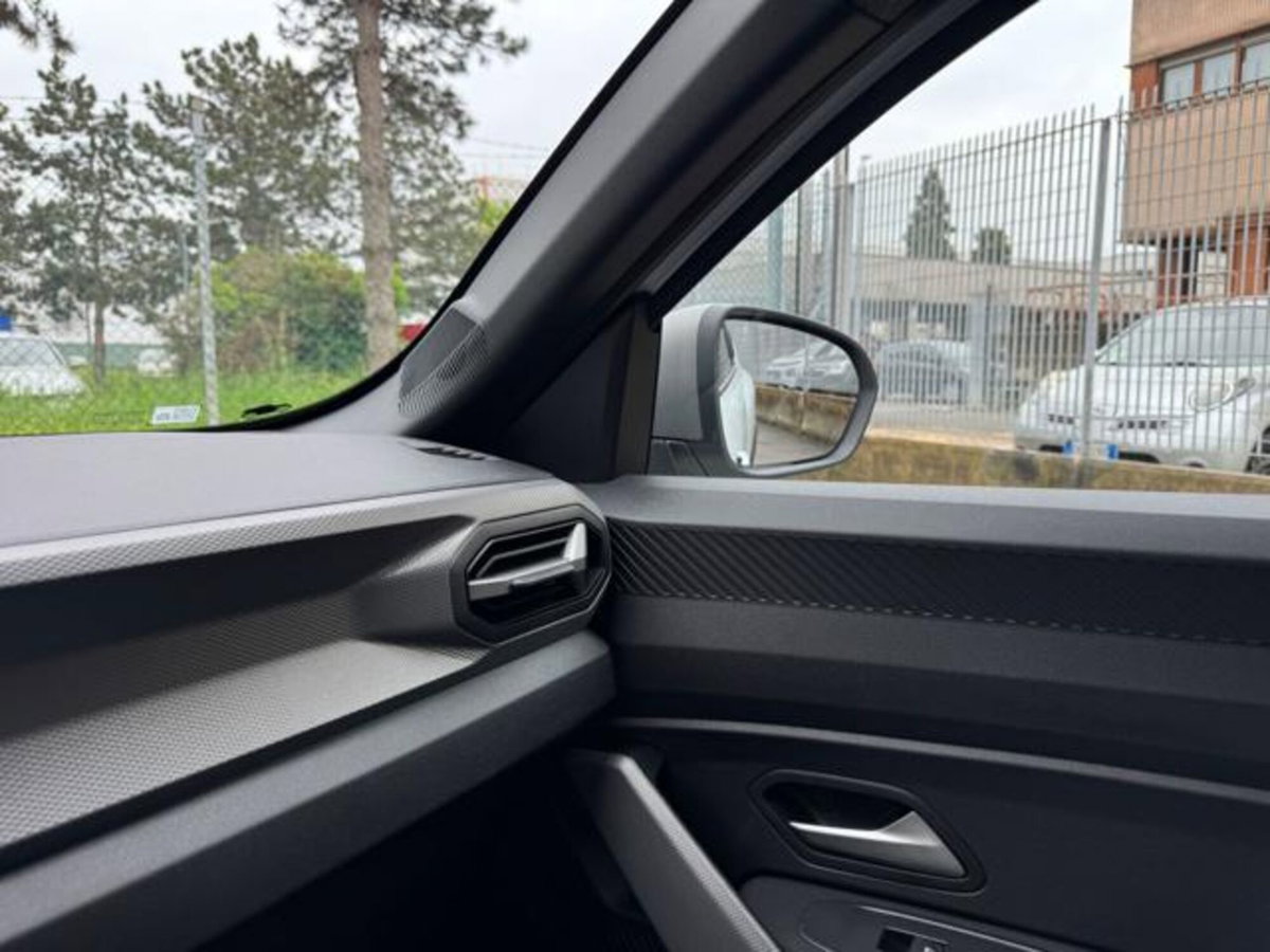 Dacia Duster 1.0 Eco-G Journey 100cv (15)