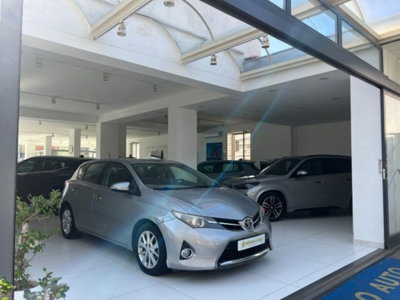 Toyota Auris 1.4 D-4D 5 porte (8)