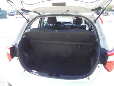 Toyota Yaris Cross 1.5 Hybrid 5p. E-CVT Active (17)