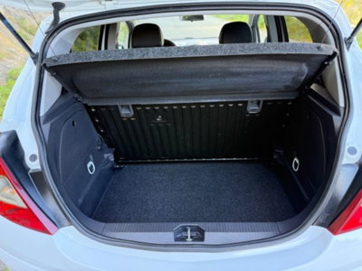 Opel Corsa 1.2 85CV 5 porte GPL-TECH Edition (19)