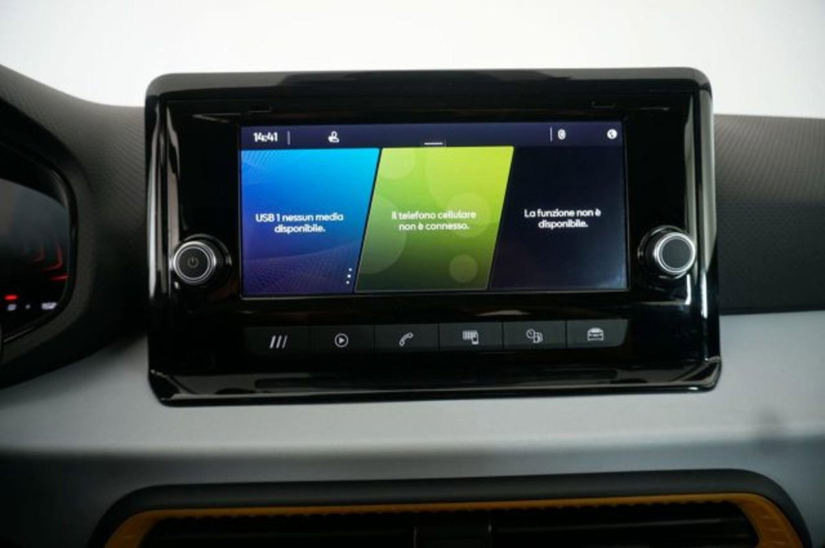 SEAT Arona 1.0 ecotsi Style 95cv (14)