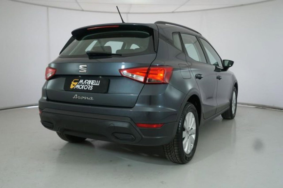 SEAT Arona 1.0 ecotsi Style 95cv (2)