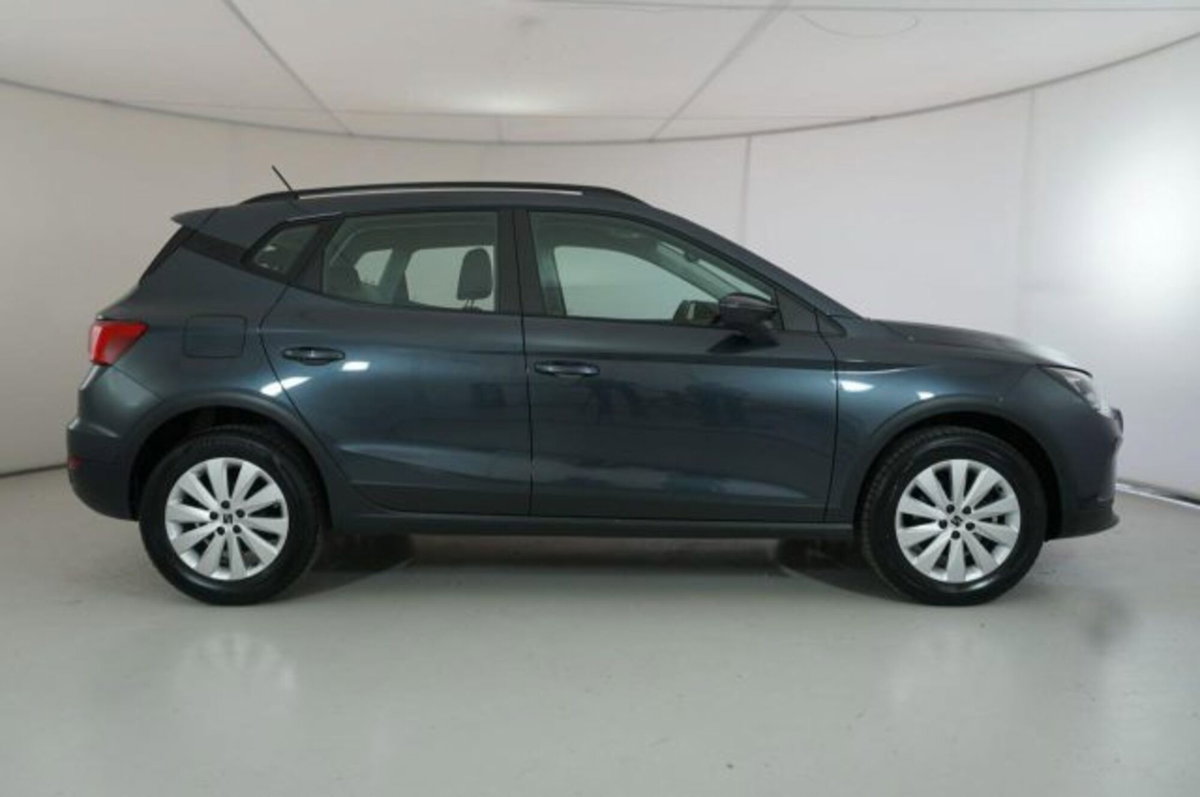 SEAT Arona 1.0 ecotsi Style 95cv (4)