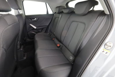 Audi Q2 Q2 35 TDI S tronic Identity Black (11)