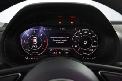 Audi Q2 Q2 35 TDI S tronic Identity Black (15)