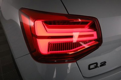 Audi Q2 Q2 35 TDI S tronic Identity Black (18)