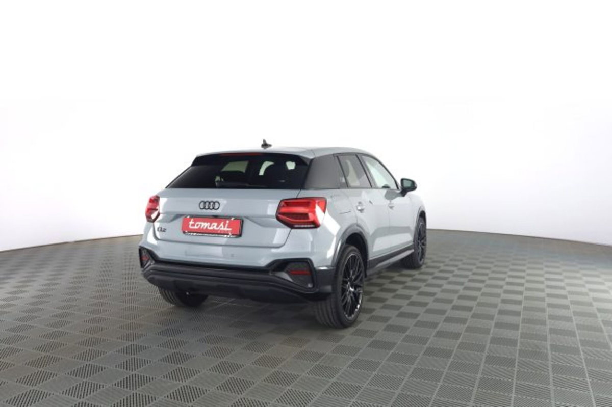 Audi Q2 Q2 35 TDI S tronic Identity Black (4)