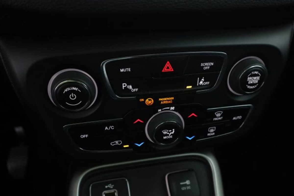 Jeep Compass 1.4 MultiAir 2WD Business (11)