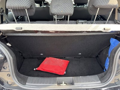 Mahindra KUV100 1.2 K8 (14)