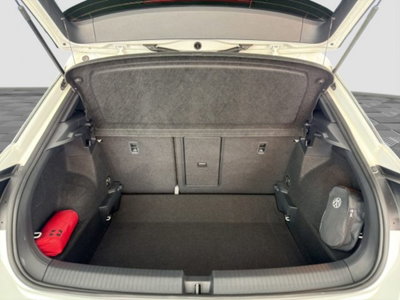 Volkswagen T-Roc 1.0 TSI R-Line (14)