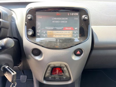 Toyota Aygo Connect 1.0 VVT-i 72 CV 5 porte x-music MMT (16)