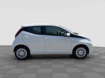 Toyota Aygo Connect 1.0 VVT-i 72 CV 5 porte x-music MMT (6)