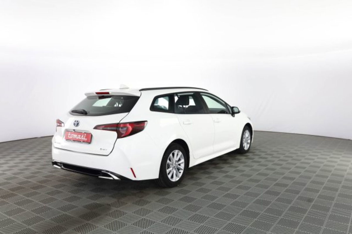 Toyota Corolla Touring Sports Active 1.8 Hybrid  Tech (4)