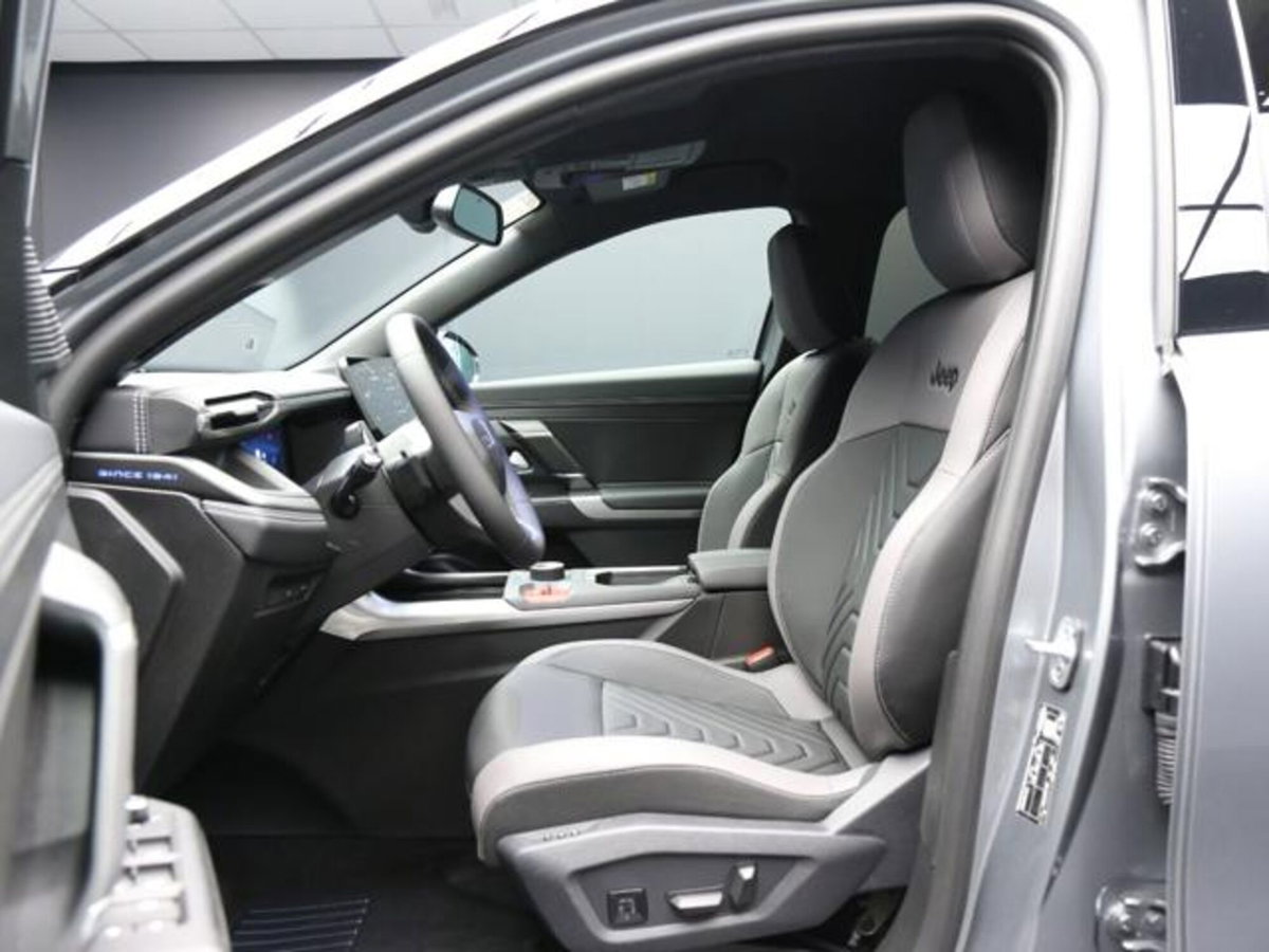 Jeep Compass 1.2 turbo 48V e-hybrid Summit fwd 145cv edct6 (9)