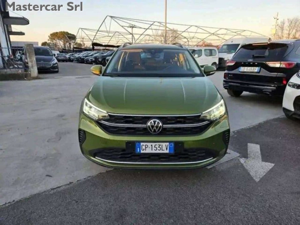 Volkswagen Taigo 1.0 tsi Life 95cv (8)