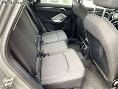 Audi Q3 35 2.0 tdi Business Advanced s-tronic (10)